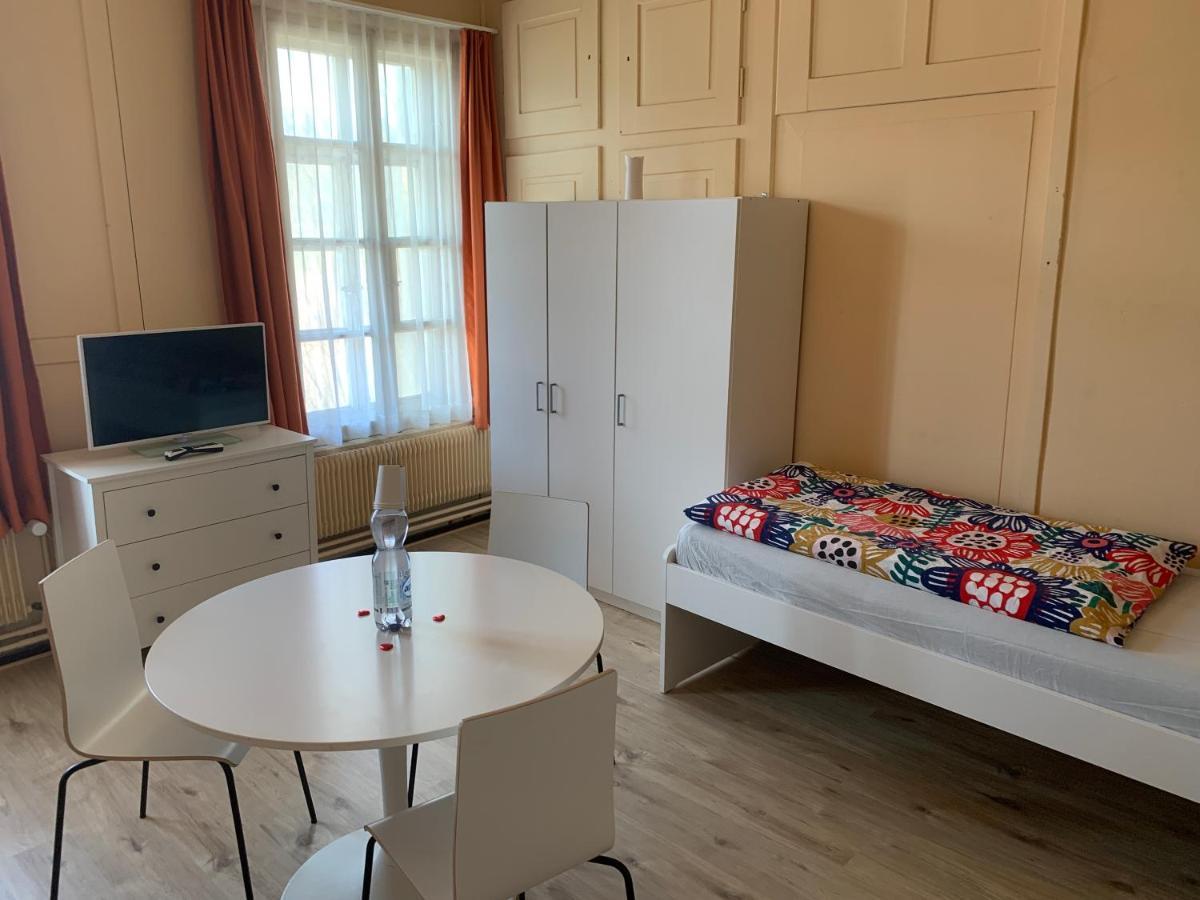 Hotel Schonbrunnen Münchenbuchsee Dış mekan fotoğraf